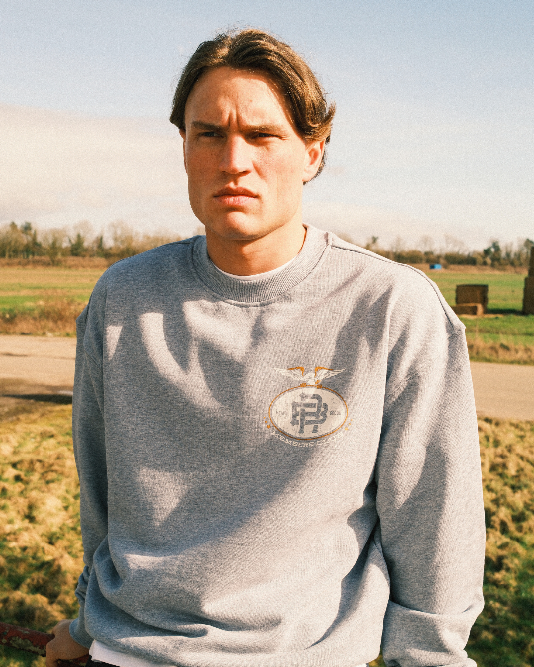 MEMBERS CLUB - VINTAGE GREY