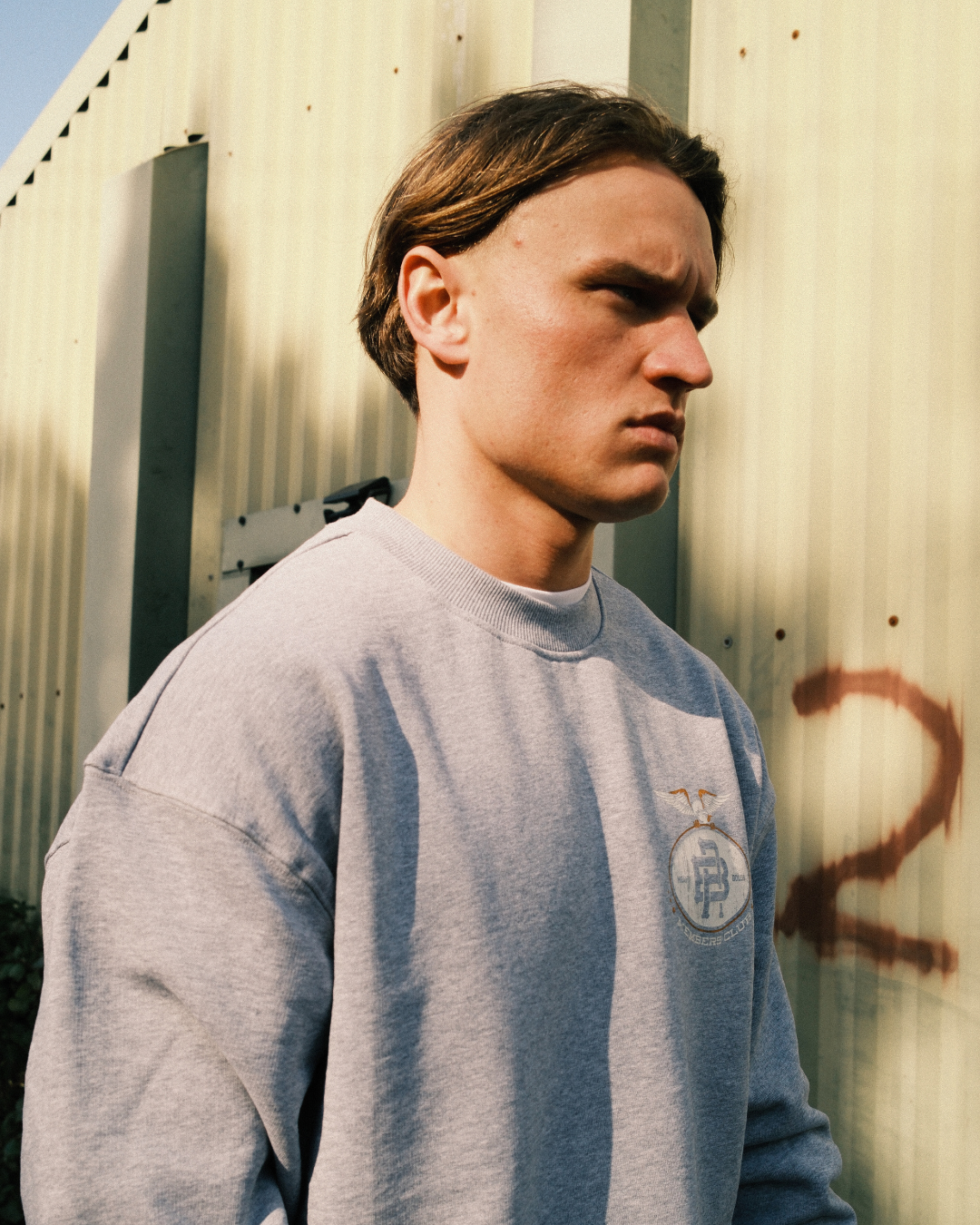 MEMBERS CLUB - VINTAGE GREY