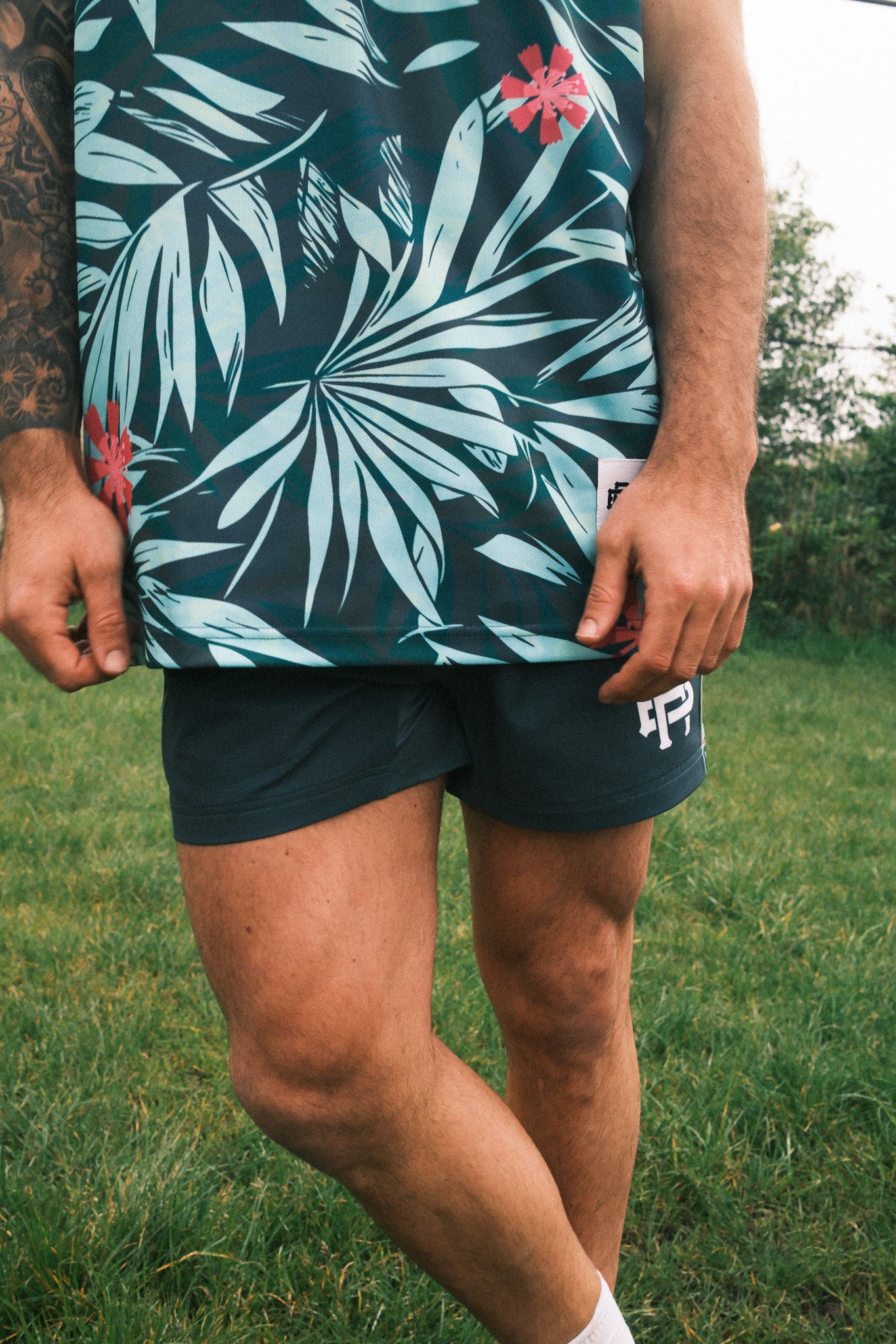 BOOZY GREEN SHORTS - PINK & GREEN