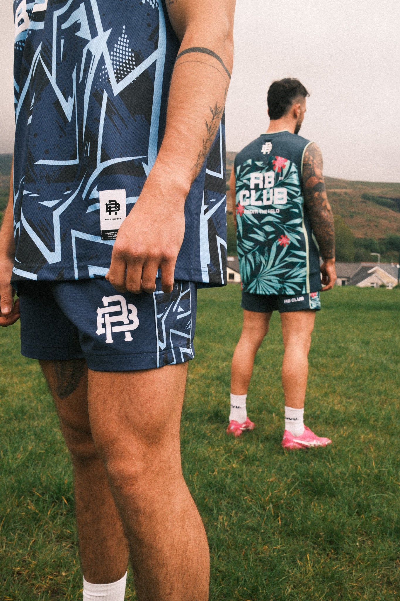 ELECTRIC BLUE SHORTS - BLUE & WHITE